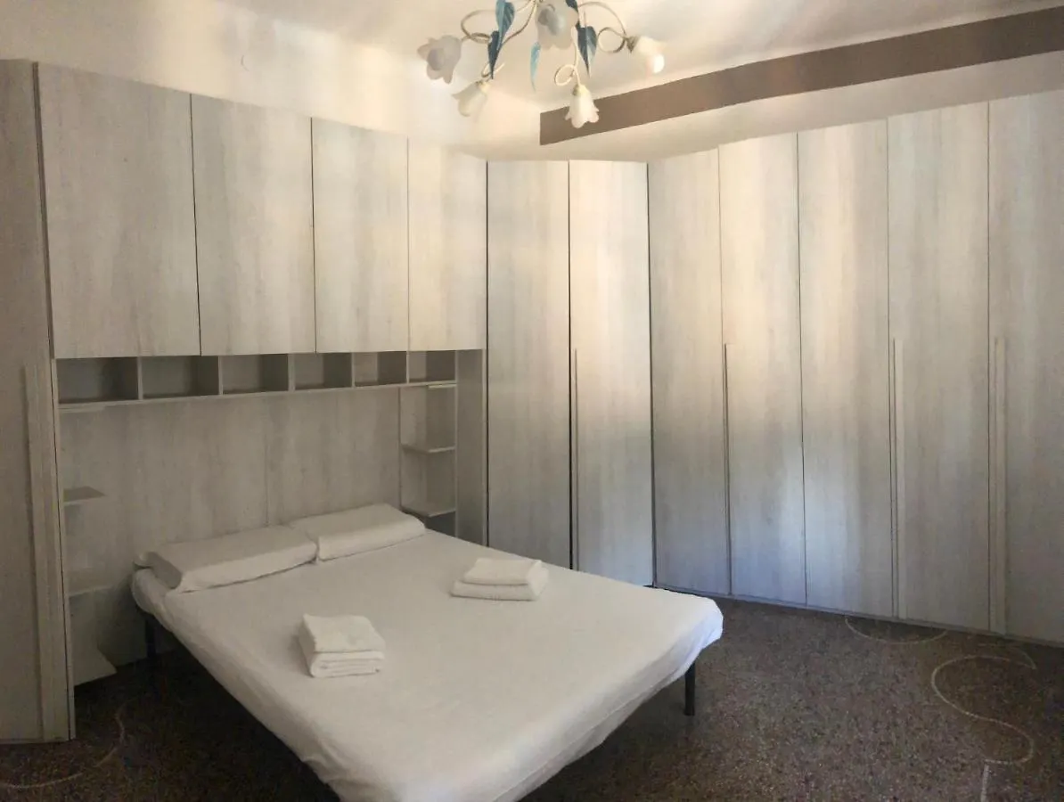 Guest house Casa Genova Hotel